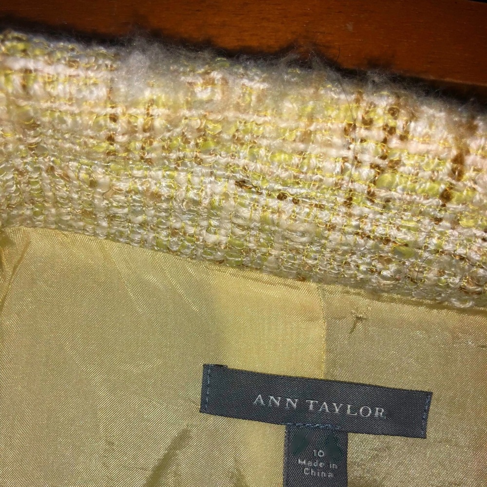 Ann Taylor jacket - Picture 4 of 4